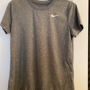 Nike gray workout top